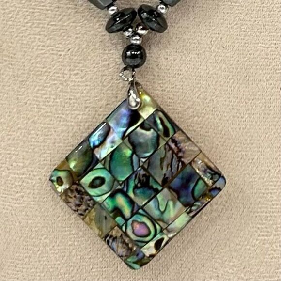 Gorgeous Abalone Shell Pendant and Hematite Chain Necklace 24” - Picture 9 of 10